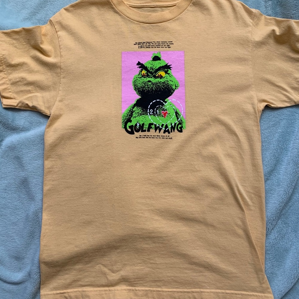SOLD ON DEPOP!